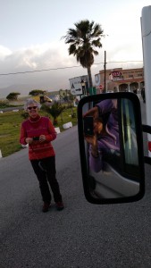 Tarifa Aufstellung am Campingplatz zur Abfahrt zum Hafen